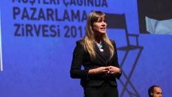 Twitter'in yöneticisi Ortiz'den sosyal medya hikayeleri