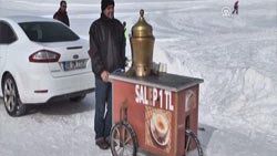 Türkistanlı esnaf Ağrılılara salepi sevdirdi