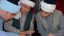 Tarihi film ve dizilere kızan liselilerden kısa film