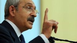 CHP grup toplantısındaki esrarengiz not