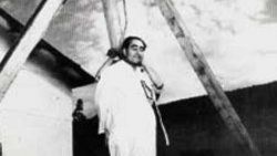 Menderes'in naaşını denize attılar