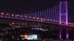 İstanbul kadınlar için pembeye büründü