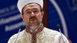 Diyanet İşleri Başkanı: O filmi izlerken içim yandı