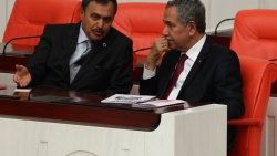 Arınç ve Eroğlu'nun derin sohbeti