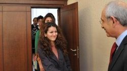 Kılıçdaroğlu ODTÜ'lü öğrencileri kabul etti