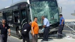 Metrobüsler çarpıştı çok sayıda yaralı var