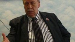 Okuyan: Bir gecede yasa çıkarın Kenan Evren'i asalım