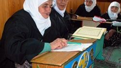 83 yaşında Kur'an-ı Kerim öğrenme tutkusu