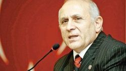 Burhan Kuzu'dan referandum yorumu