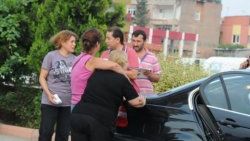 Çocuklarıma da mı sıktı