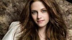 Kristen Stewart Angelina'yı tahtından etti