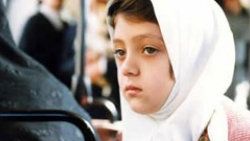 İran: 10 yaşındaki kız çocukları evlendirilsin
