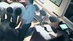 Bakanlıktan dayakçı polislere soruşturma