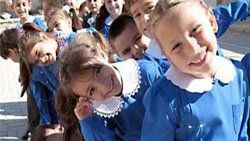 Öğrenciler karanlıkta yürüyecek