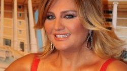 Sibel Can: Diğer sanatçılardan daha şanslıyım