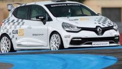 Yarışçı Renault Clio