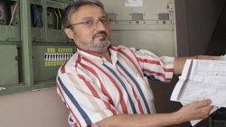 4 yaşında elektrik abonesi oldu
