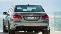 Mercedes Benz’in süper sedanı