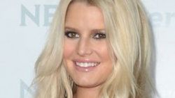 Jessica Simpson ikinci kez hamile