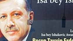 Saraybosna Erdoğan'ın afişleriyle donatıldı