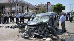 Mezuniyet yolunda feci kaza