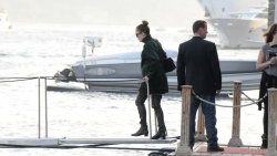 Jennifer Lopez çocuklarını İstanbul'da bıraktı