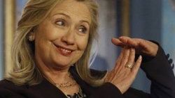 Clinton dünyanın gözü önünde yalan söyledi