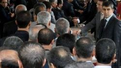 Bakan Çelik bayramlaşma rekoru kırdı