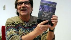 Türkçe roman ABD'de best seller oldu