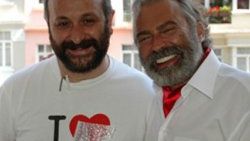 Bir kanser haberi de Onur Ünlü'den geldi