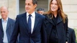 Nicolas ve Carla Sarkozy'nin bebekleri doğdu