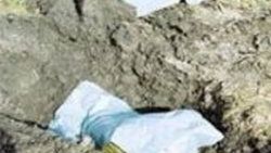 Mezarlıkta boğazı kesilmiş kadın cesedi
