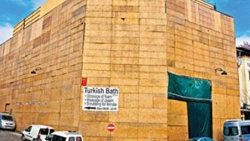 Sultanahmet'te tarih katliamı