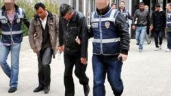 Cin olmadan adam dövüp araç kurşunlatmışlar