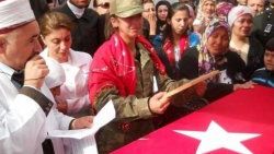 Şehit doğum gününde uğurlandı