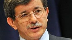 Davutoğlu'ndan Esad'a: Sonu Kaddafi gibi olmasın