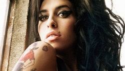 Amy Winehouse'u alkol öldürdü