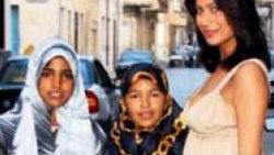 Ebru Şancı Safi Kaddafi'den hamile kalmış