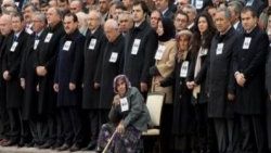 Cenaze iktidar ve muhalefeti buluşturdu