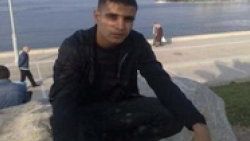 Annesiyle aşk yaşayan arkadaşını öldürdü