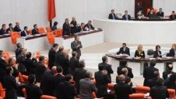 Memurlardan vekillere Atatürk göndermesi
