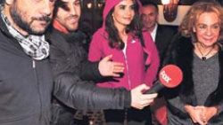 Songül Kerem Alışık'ın evine taşındı
