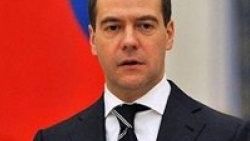 Medvedev'den Pusy Riot çıkışı