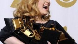 Grammy ödüllerine Adele damga vurdu