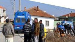Karı-kocanın boğazını kestiler