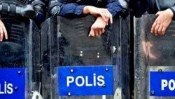 Polislere artık Facebook yasak