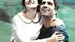 Fahriye ve Özcan sarmaş solaş akvaryumda