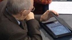 Maliye bakanı sudoku oynarken yakalandı