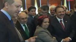 Erdoğan AK Parti'li vekilin sergisini açtı