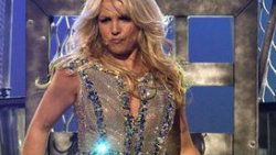 Britney 10 milyon doları reddetti